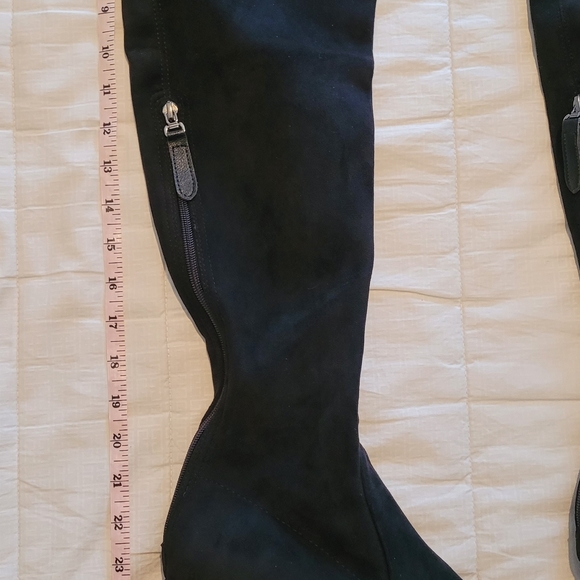 Black ultra saude thigh high boots - Picture 2 of 6